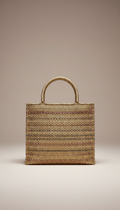 Tote intrecciato in fibre naturali